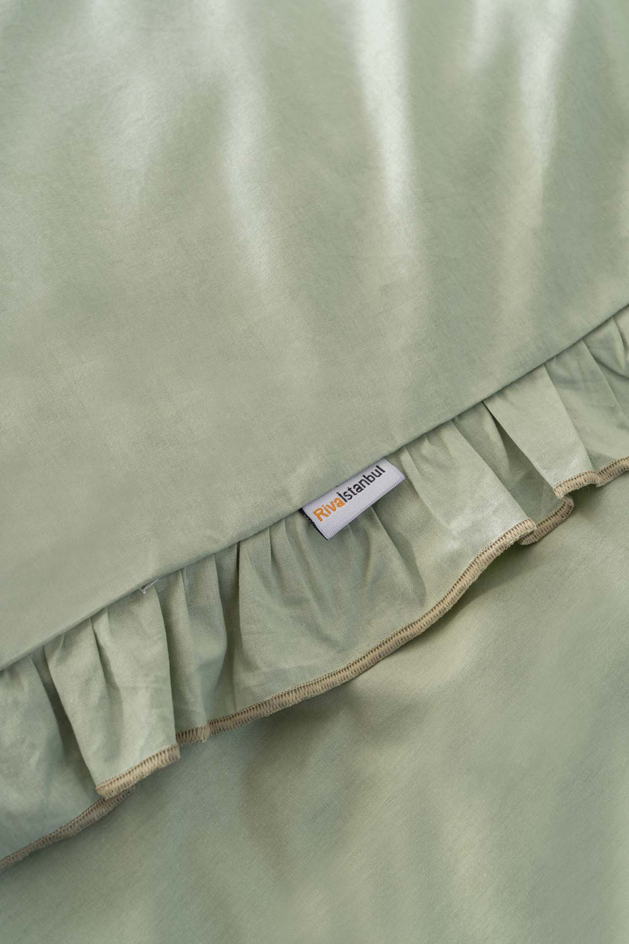 Florita Green Double Embroidered 100% Cotton Duvet Cover Set – 4 Pieces