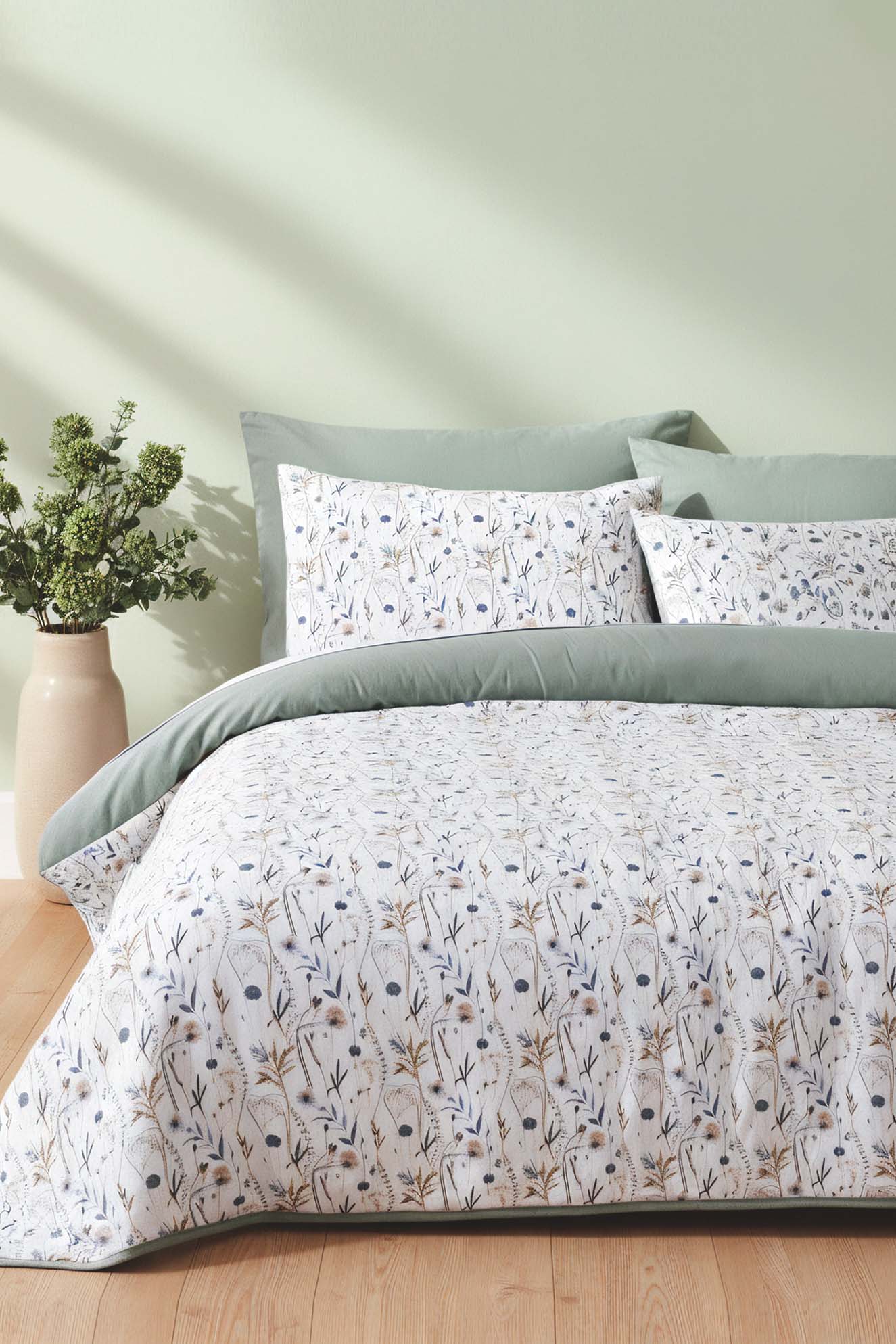 Gardenya Polycotton Double Size Duvet Cover Set, Zipper, 200×215 cm, 3-Piece