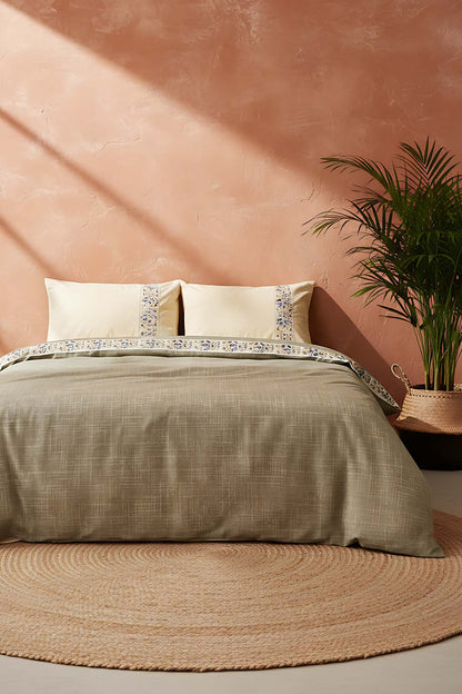 Folkart Beige Double Patterned 100% Cotton Duvet Cover Set – 4 Pieces
