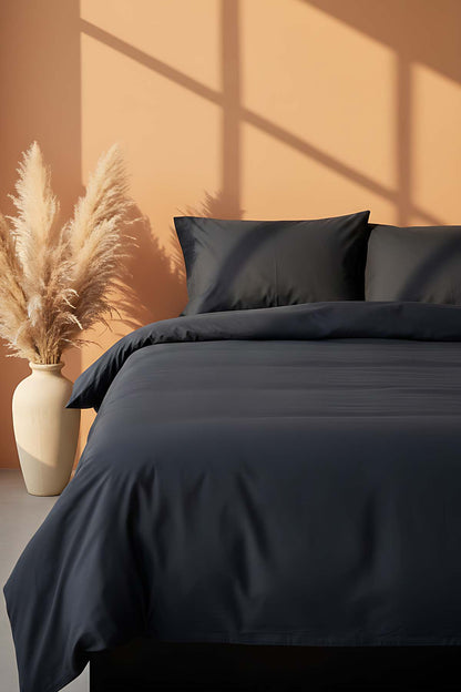 Elegant Black Satin Double 100% Cotton Duvet Cover Set – 4 Pieces