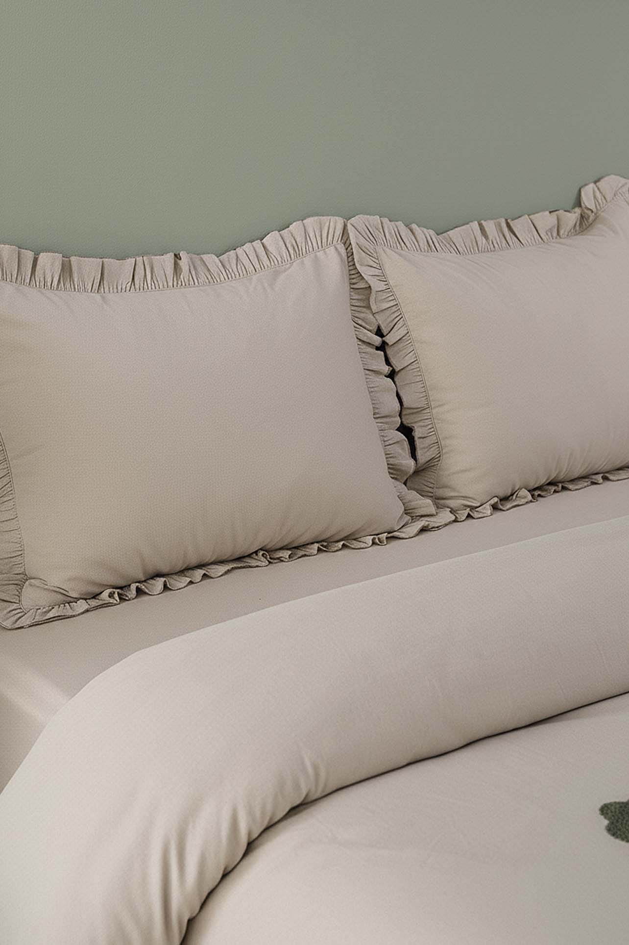 Florita Cappuccino Double Embroidered 100% Cotton Duvet Cover Set – 4 Pieces