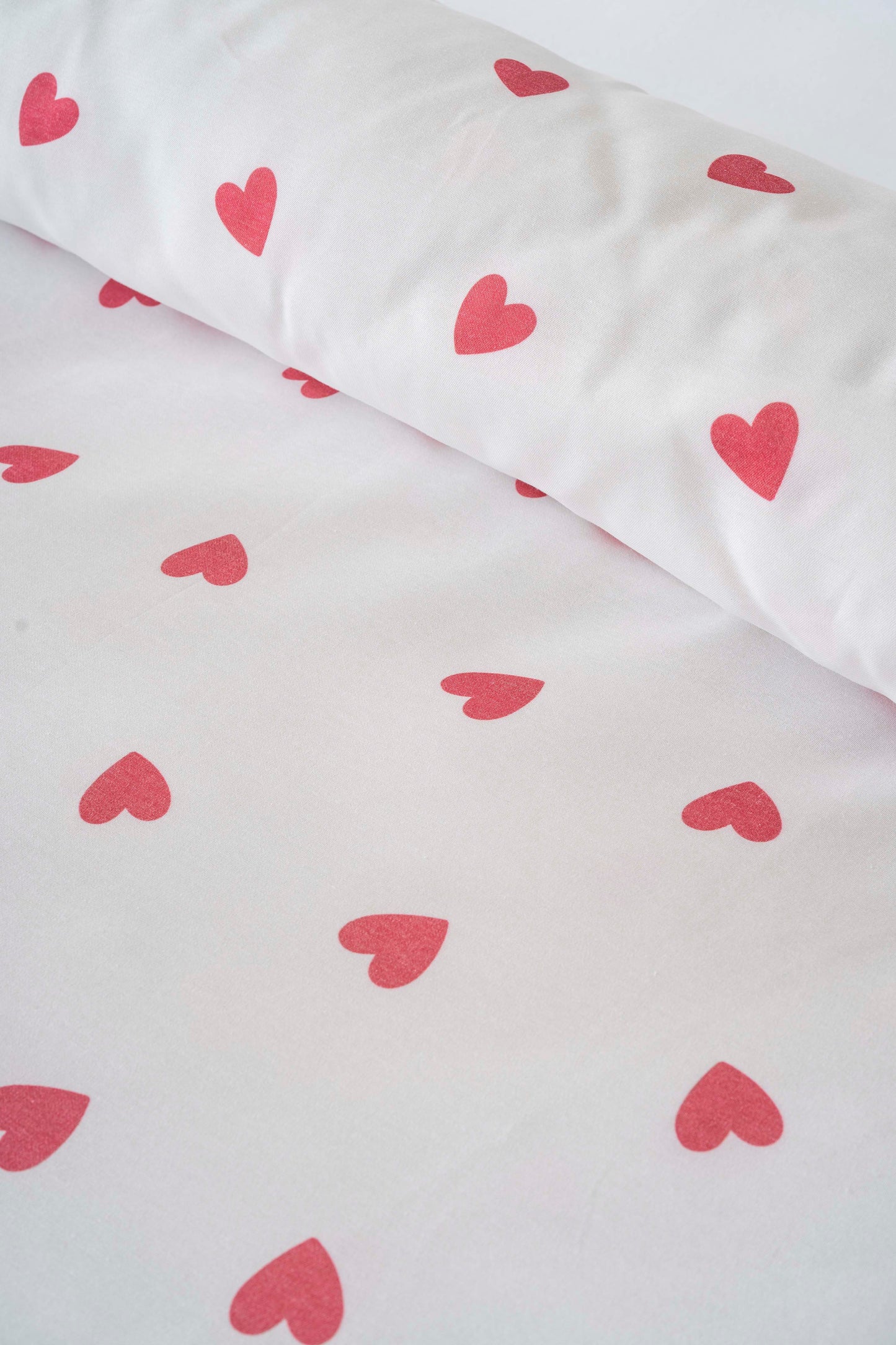 Red Heart Polycotton Double Size Duvet Cover Set, Zipper, 200×215 cm, 3-Piece