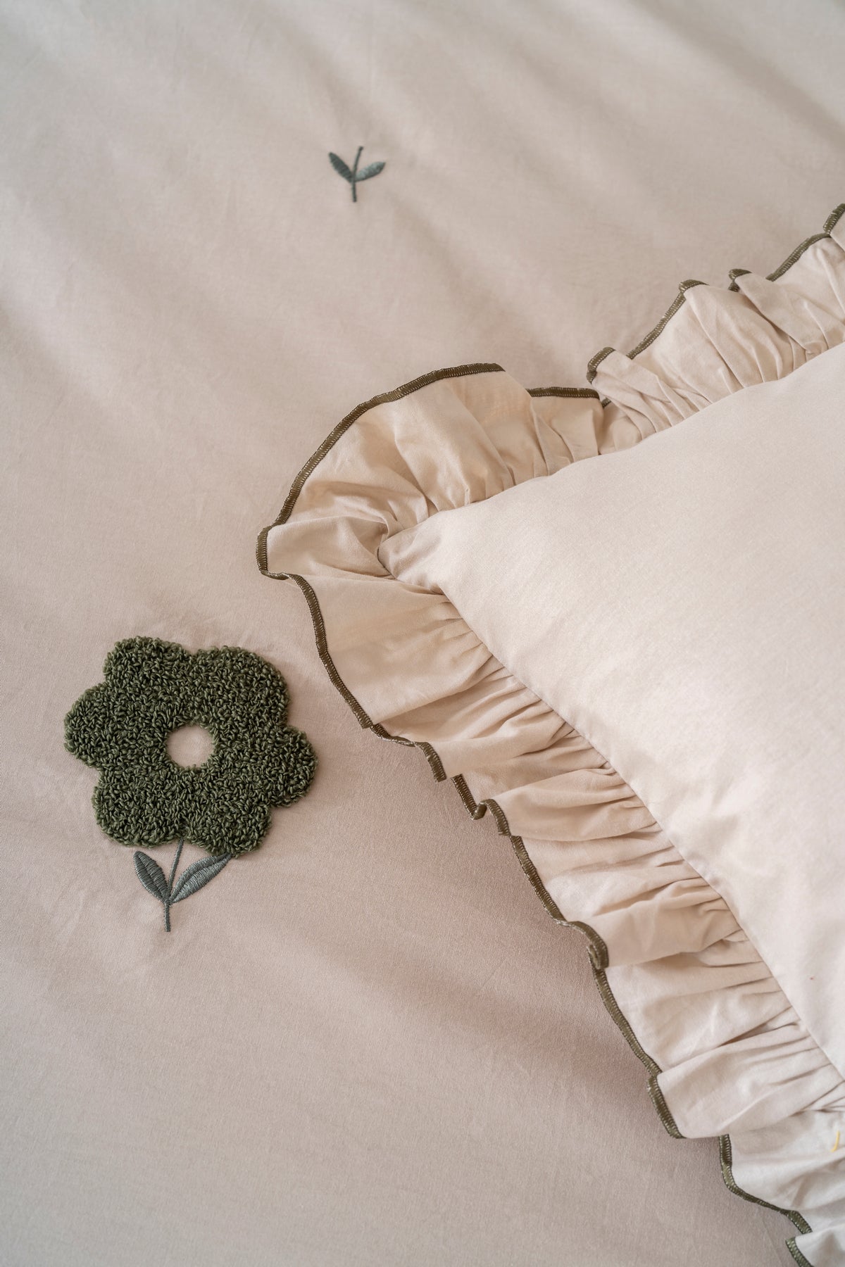 Florita Cappuccino 100% Cotton Embroidered Duvet Cover Set, 6-Piece Double Size Bedding – Breathable Fabric, 200x220 cm
